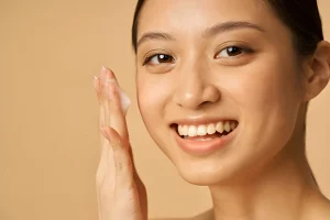 Smoothing Toner for Face & Body Hydrate and Soothe