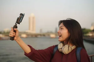 Expert Solo Travel Tips 2026 for Adventurers